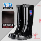 822 black / 38