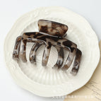 1362 gripper dark-lm white leopard point / 10.5*6.5*5.5cm
