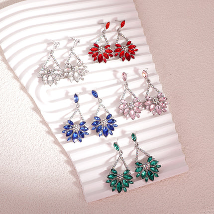 Cross-border European and American fashion earrings exaggerated net red alloy diamond flower earrings girls simple super fairy earrings wholesale
