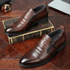 Brown shoes / 38