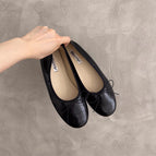 Black / 35
