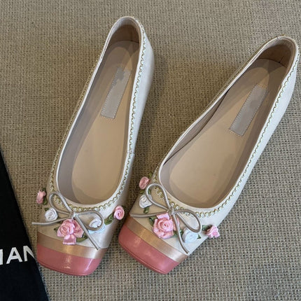 Cowhide version ~ 2025 spring new pastoral ins style Chinese niche flower fairy square head color matching age-reducing shoes