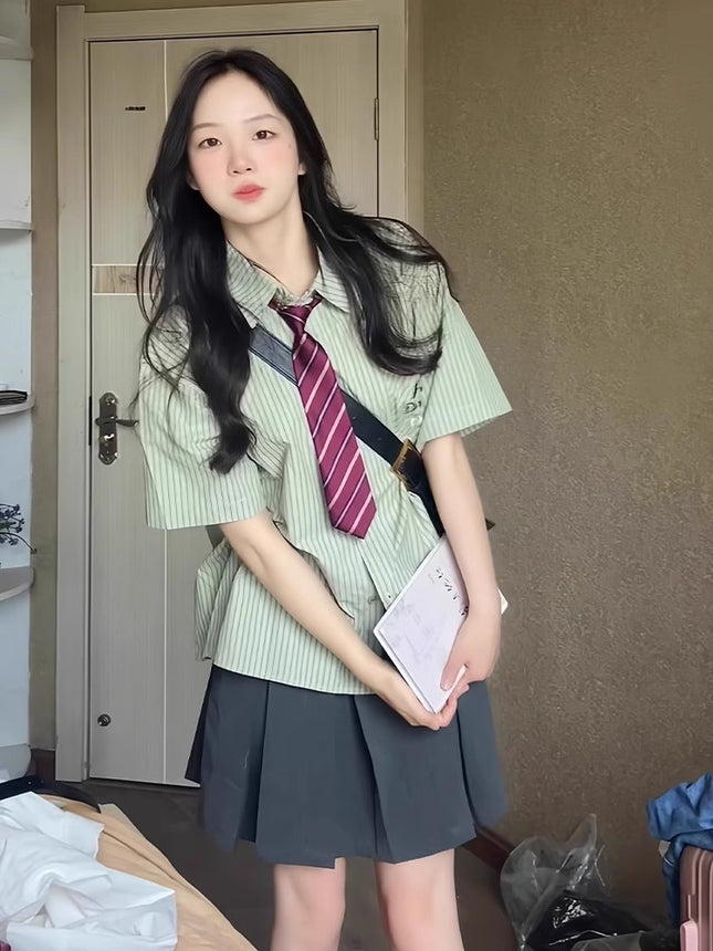 Korean style college style ootd wear women's summer small fresh green striped short sleeve shirt sweet JK pleated skirt