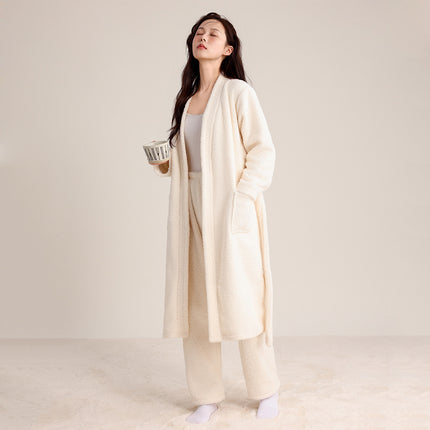 Autumn and Winter Thickened Couple's Robe, Faux Half-Velvet, Diagonal V-Neck, Simple and Elegant, Light Luxury, Warm Bathrobe, Long Style for Men and Women