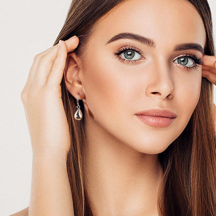 Amazon Glossy Teardrop-Shaped Earrings 2026 New Trendy High-End Stylish Earrings Versatile and Face-Slimming