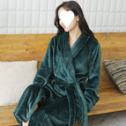 Dark green robe (same style for men and women) / M -40.00 kg-5.00 kg