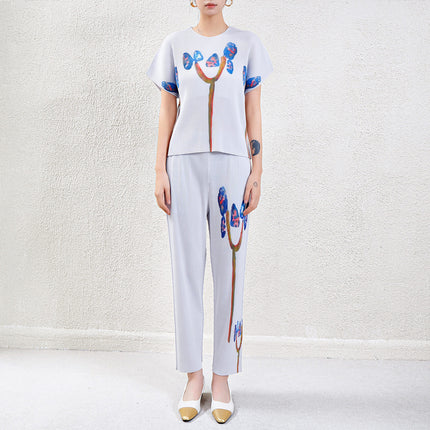 Fashion Pleated Suit for Women, Summer New Style, Age-Reducing Round Neck Top, Nine-Point Pants, High-End Casual Two-Piece Set