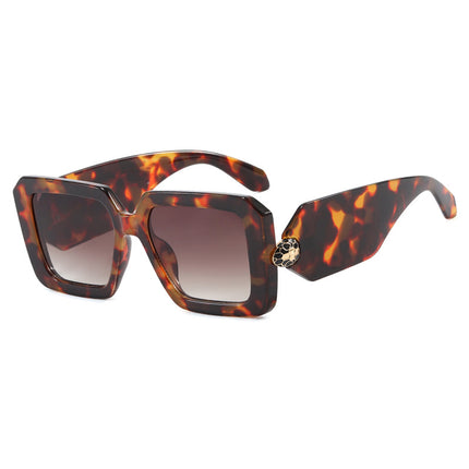 Snake head wide leg sunglasses 2025 new European and American fashion box sunglasses street photo sunglasses ladies high-end sense