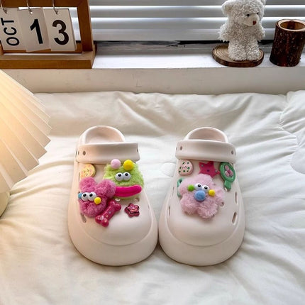 Fashionable and Cute DIY Lightweight Clogs with a Soft Feel for Women, 2026 New Summer Outdoor Closed-Toe Beach Sandals