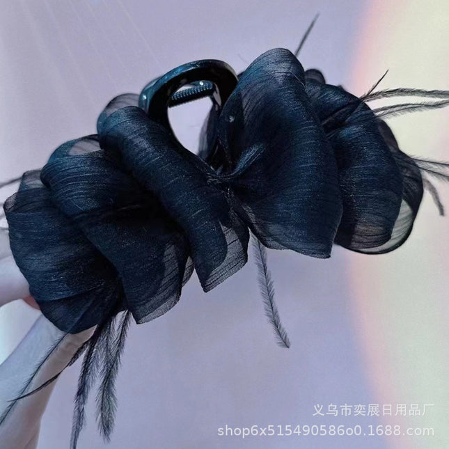 SOURCE manufacturer TikTok popular feather mesh bubble fluffy cloud large grip back head Princess head shark clip