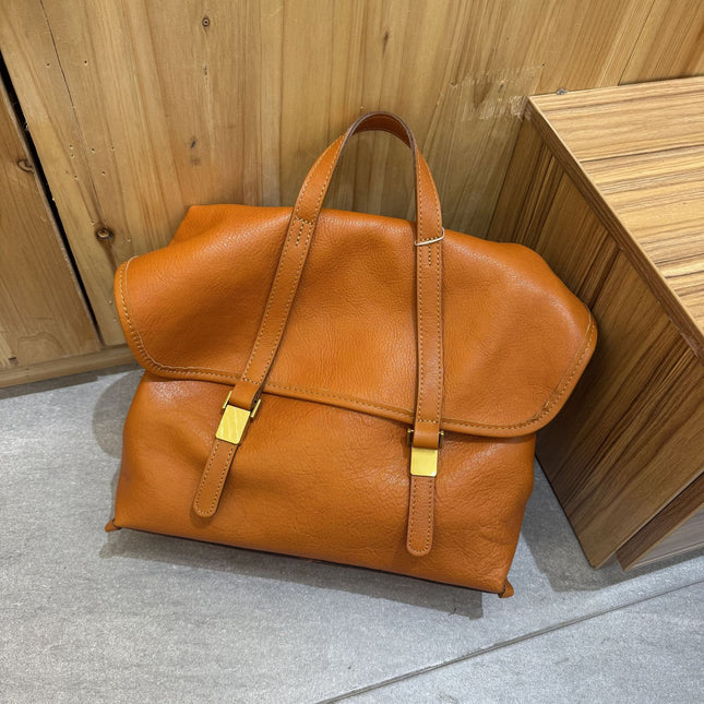 2025 New Retro Large Capacity Backpack Women's Vegetable Tanned Cowhide Casual Commuting Backpack Genuine Leather Briefcase