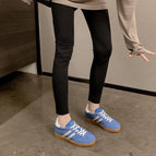 Light blue flat bottom / 34