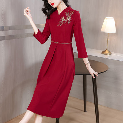 Xi mother-in-law wedding dress wine red dress dress 2023 autumn new mother dress fashion retro elegant dress