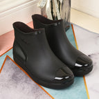 Black / 36