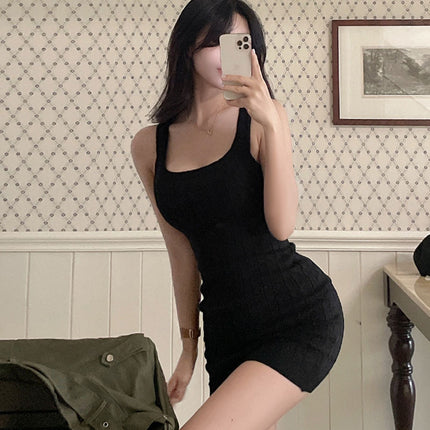 South Korea Dongdaemun New Sexy Tight Waist Square Collar Tight Stretch Figure Hip Knitted Sling Dress for Women