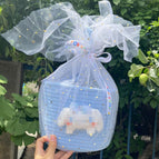 Double handle sky blue + yugui dog + yarn + random ribbon