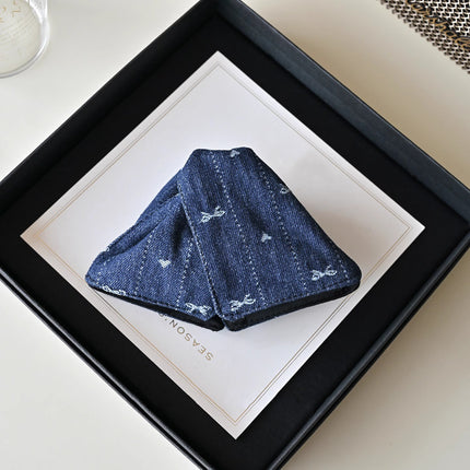 New College Style Triangle Clip with Contrasting Polka Dots and High-End Shark Clip for Hairpin Head Accessories on the Back of the Head