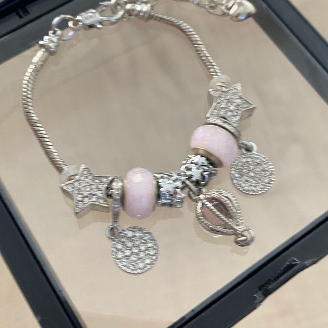 Korean Style Mori Pink Glass Bead Bracelet for Women, Niche Light Luxury Retro Hot Air Balloon Pendant DIY Bracelet