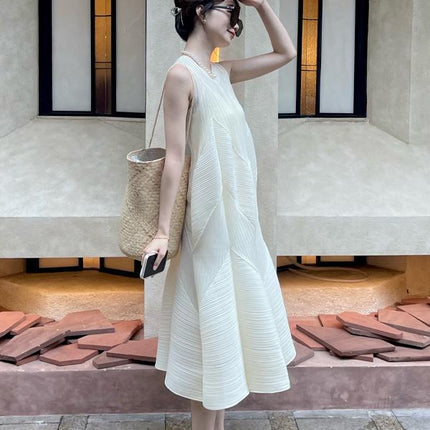 2025 Summer New dress Pear-shaped Body Friendly Classic Elegant Skinny Flower Bud dress Women