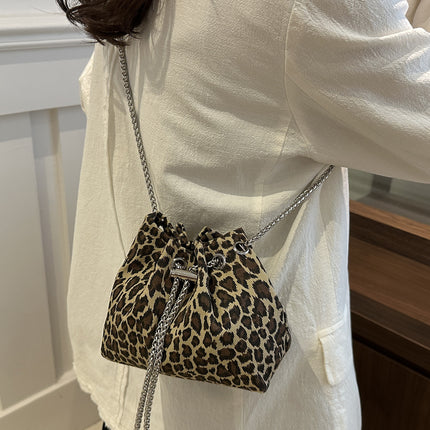 Internet Popular Leopard Print Small Bag 2024 Popular New Women's Bag Niche Design Chain Crossbody Bag Mini Drawstring Bucket Bag