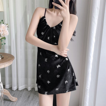 Pajamas for Women Winter New Gold Velvet Suspender Nightgown Nightgown Suit Spring & Fall Sexy Hot Silver Butterfly Home Clothes