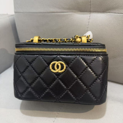 Spring and Summer Chanel Style Gold Ball Diamond Plaid Chain Bag Genuine Leather Women's Bag 2024 New Mini Lipstick Box Bag Crossbody Bag
