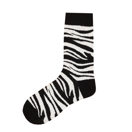 Street style cotton mid-tube socks 22 spring men's fashion brand stockings personality European and American women's pile socks sports skateboard socks