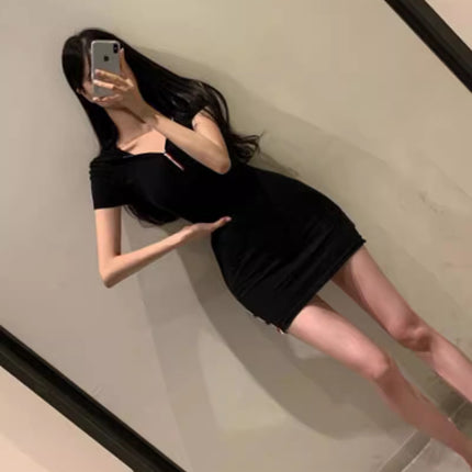 2024 Spice Girls Summer New Sexy Figure Hooded Tight Low-cut V-neck Hip Short-sleeved dress Women