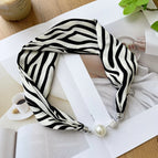 18-Zebra stripes-black and white (pearl silk scarf)
