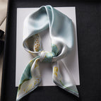 Green lotus [100% mulberry silk]