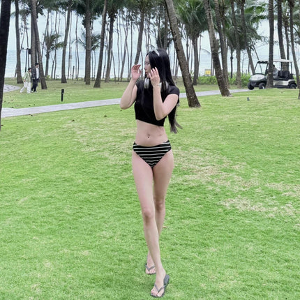 Source manufacturers hot girls sexy striped bikini black short sleeve small chest slim bikini split swimsuit women