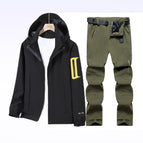 Men's black clothing + military green pants / L