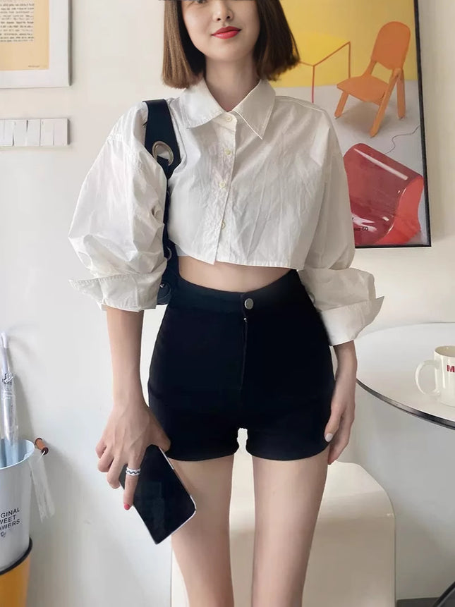 European and American Spice Girls Denim Shorts Women's Summer 2025 New High Waist Slimming Tight Design Sense A- Bag Hip Hot Pants