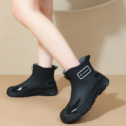 Fashionable Men's and Women's Rain Boots Short-Tube New Water Shoes Couple Rain Boots Non-Slip Waterproof Kitchen Car Wash Fishing Shoes Cross-Border Batch