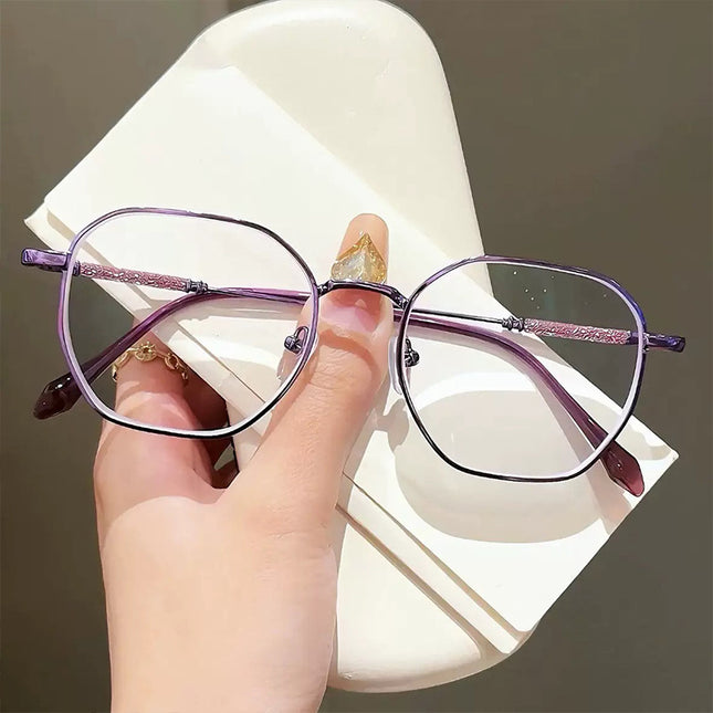New vintage high-end feeling temperament age-reducing reading glasses wholesale high-end women's fashion slimming anti-blue light elderly glasses
