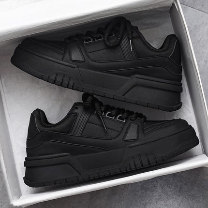 Black Warrior Men's Shoes 2025 New Autumn Casual Sneakers for Kitchen Work Thick-Soled Sports Chef Loafers for Summer