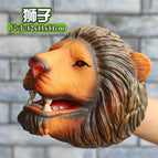 Lion [hand puppet]