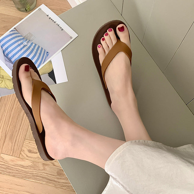 Flip-Flops for Women, Summer Outdoor Wear, Flat-Soled Fashionable Internet Celebrity Beach Sandals, Soft-Soled Bathing Non-Slip Flip-Flops