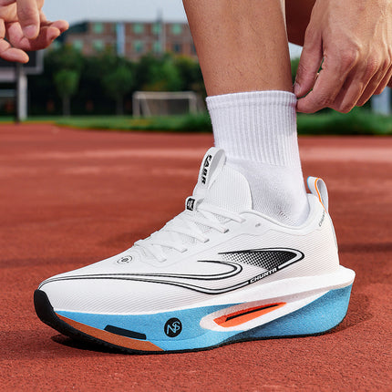 Running Shoes / Chaussures Running