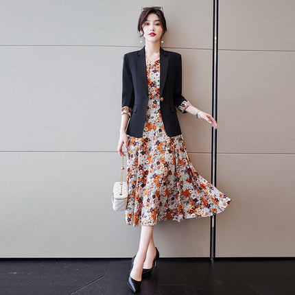 Fried Street Fashion White Suit suit Women's 2023 Spring New Age-reducing Light Mature Small dress Two-piece Set
