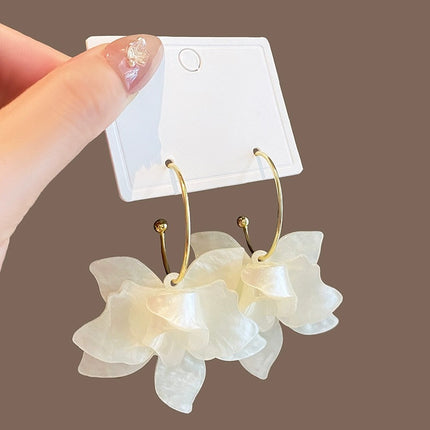 Super Fairy French Holiday Flower Earrings Women's High-end Light Luxury Elegant Earrings Niche Design Fashion Earrings