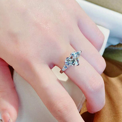Heart-Shaped Zircon Ring for Women, Elegant Princess Queen Ring Jewelry, Popular and Versatile for Stalls