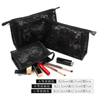 Black lace triangle / Large size