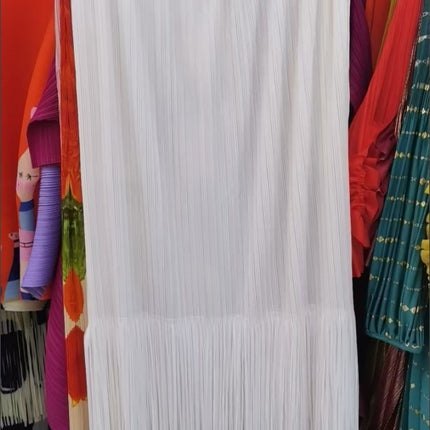Spring and Summer New Red Niche Design High-end Cake Skirt High Waist Hip Long Skirt Small Tassel Skirt