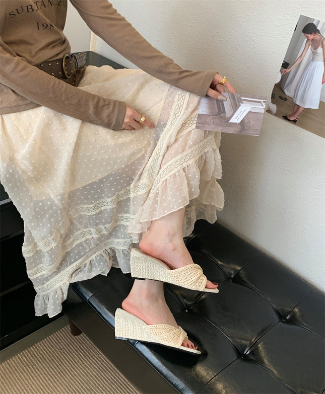 Gentle Retro Woven Square Toe Open-Toe Slippers for Women, Versatile High-Heeled Shoes for Outer Wear