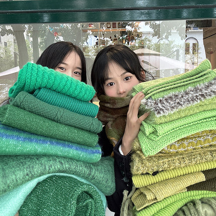 Infinite Forest Green is coming ~ dark blue light blue * white solid color warm scarf green knitted scarf autumn and winter all-matching