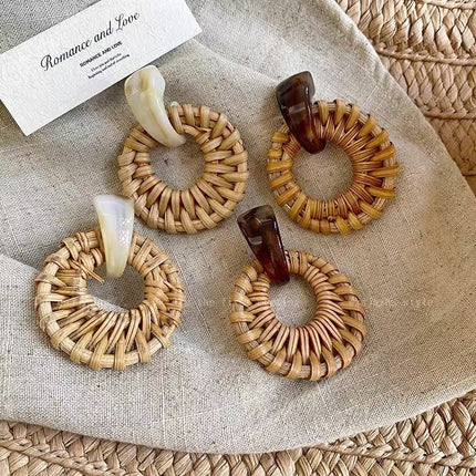 Wooden Rattan Straw Earrings for Women 2025 New Bohemian Holiday Style Earrings Exaggerated Face-Showing Small Earrings Earrings
