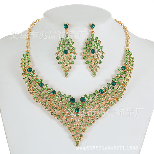 Alloy Clavicle Chain Court Temperament European and American Retro Exaggerated Temperament Crystal Gem Short Necklace Earrings Set Dinner Party