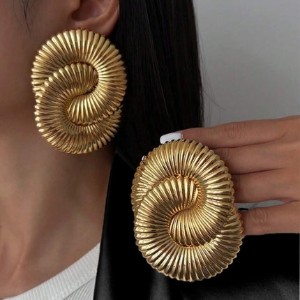 Europe and the United States cross-border supply of exaggerated large earrings twisted winding knotted line earrings personality heavy metal fashion earrings