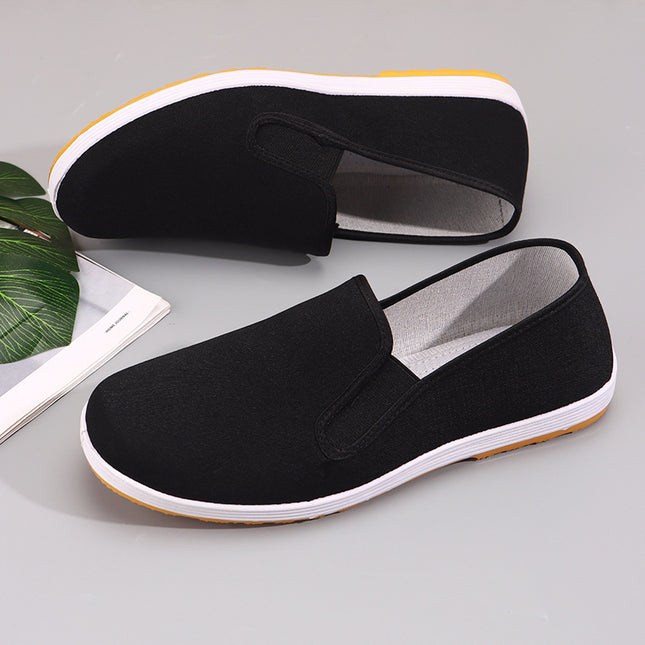 Wholesale old Beijing cloth shoes men's non-slip wear-resistant a generation of middle-aged and elderly light breathable stall work black cloth shoes